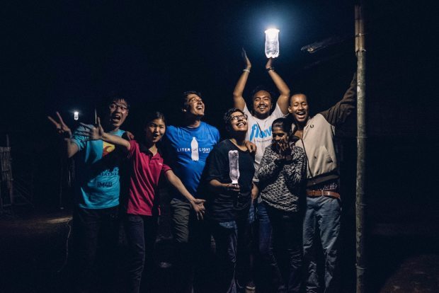 Light Up The Lives of 50 Families This Christmas